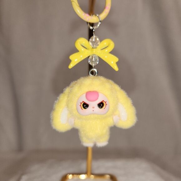 New! Lucky Baby Three Key Ring Purse Charm! Adorable! Handpanited Ring! - Picture 3 of 8